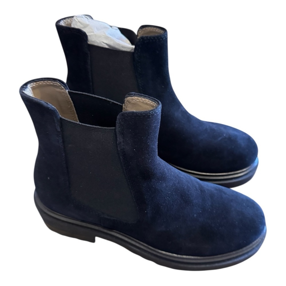 Italeau Waterproof Suede Chelsea Boot NIB